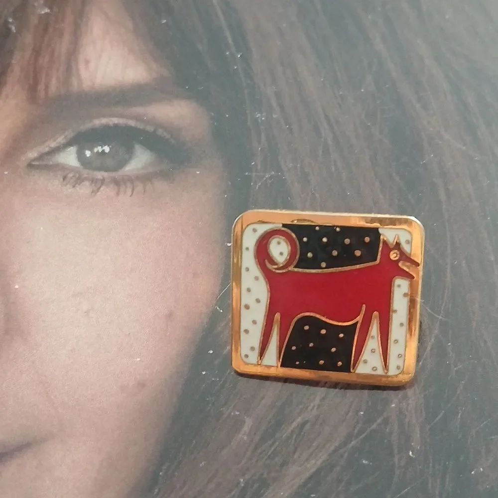 Vintage 80's Night Dog Laurel Burch Red Black White Enamel Gold Plated Earring-1